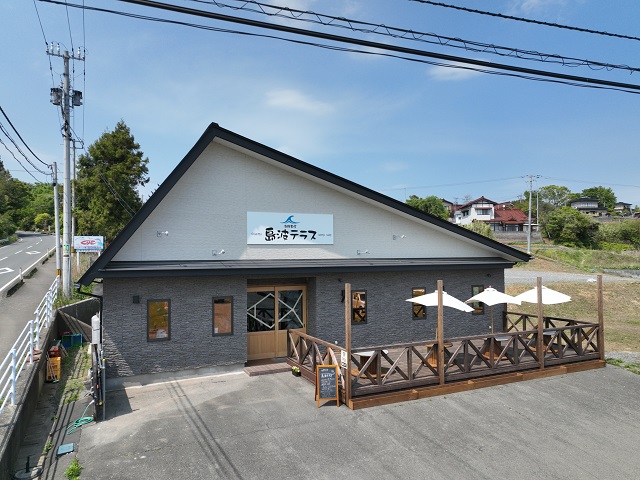 海鮮茶屋島波露台