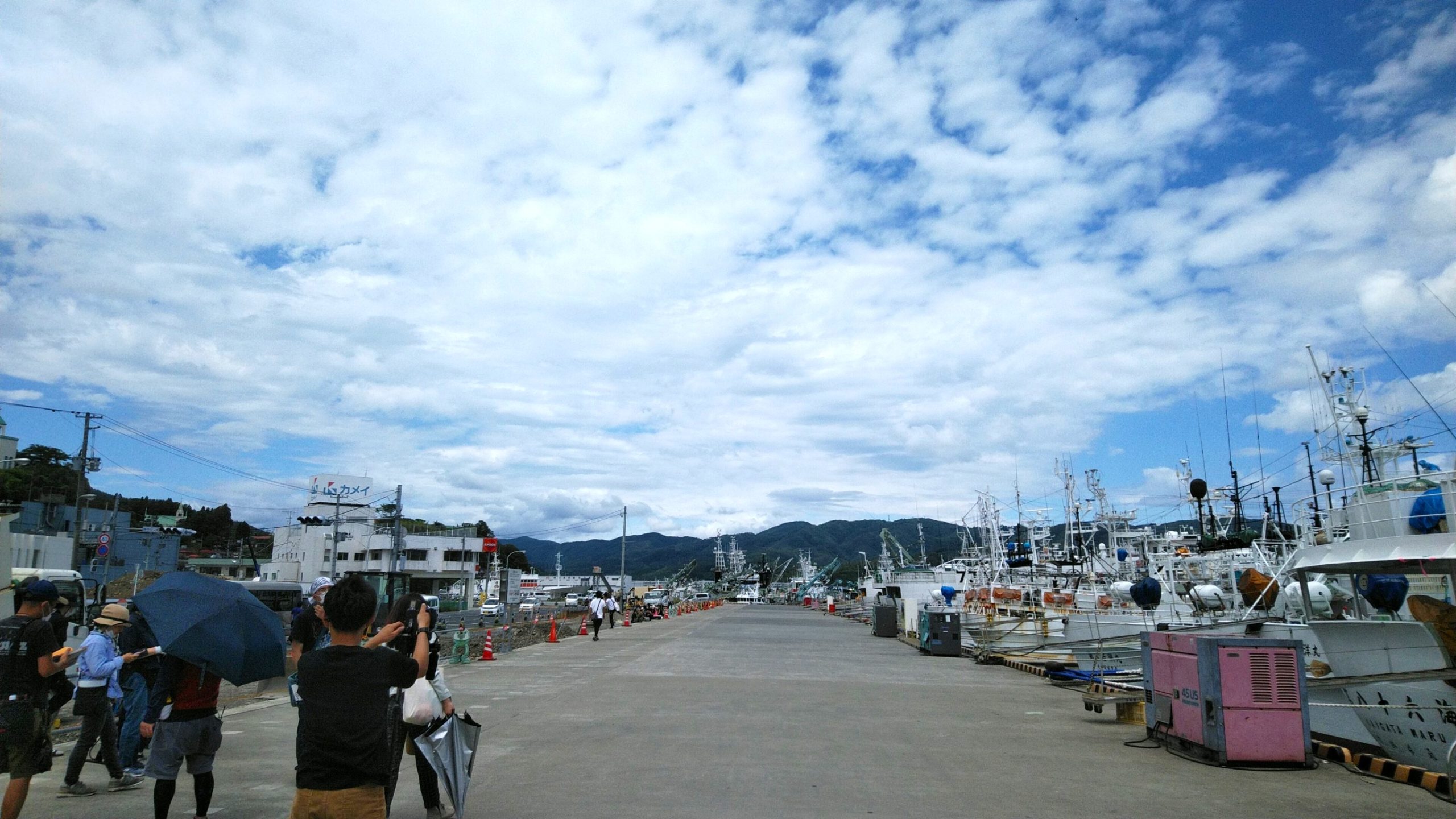 気仙沼港漁船