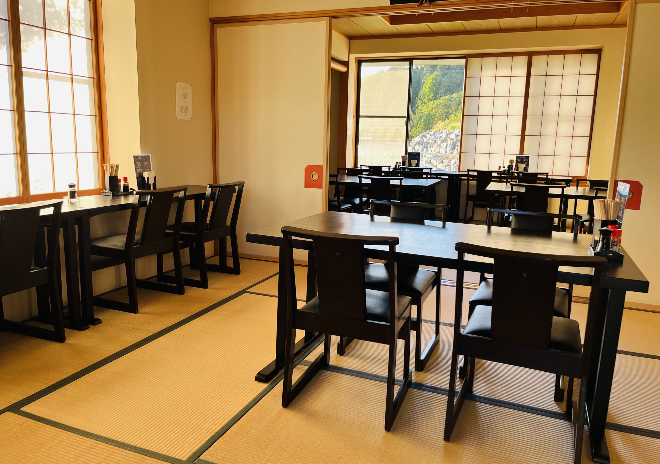 食堂くぐなり